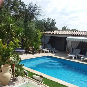 Le Trinacria Taradeau